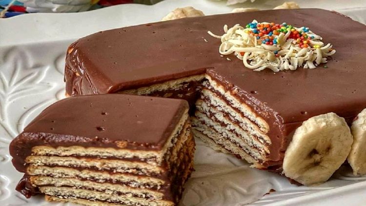 طرز تهیه کیک یخچالی
