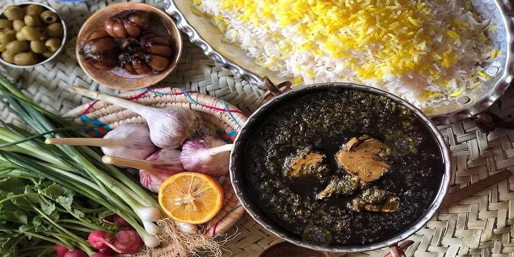 خورش قلیه تن ماهی
